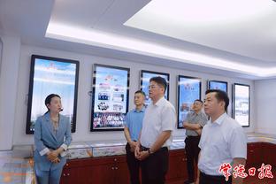 成都蓉城官方：外援古尔芬克尔、韦世豪、严鼎皓等6人加盟球队
